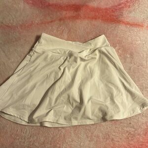 white skort